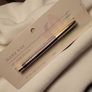 Mary Kay Cherry Lip Liner Pencil